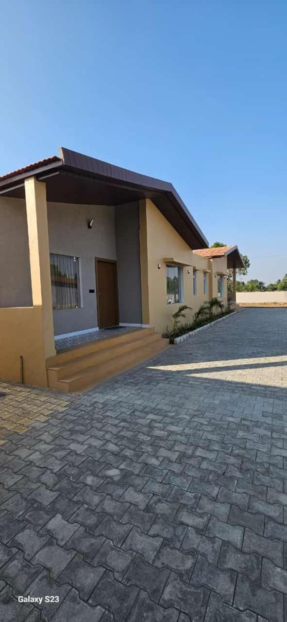 Shree Jalaram Resort Kodae Экстерьер фото